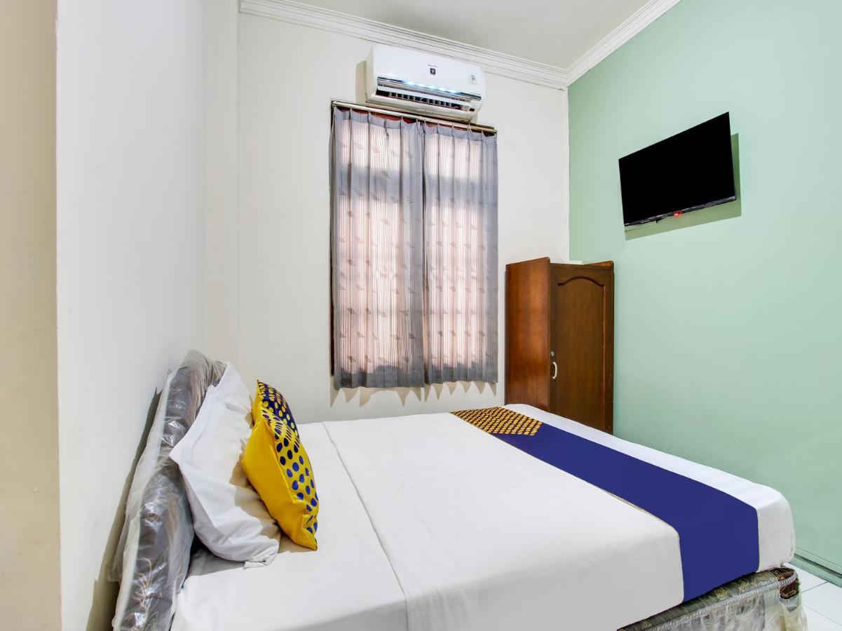 Spot On 91908 Wigati Hotel